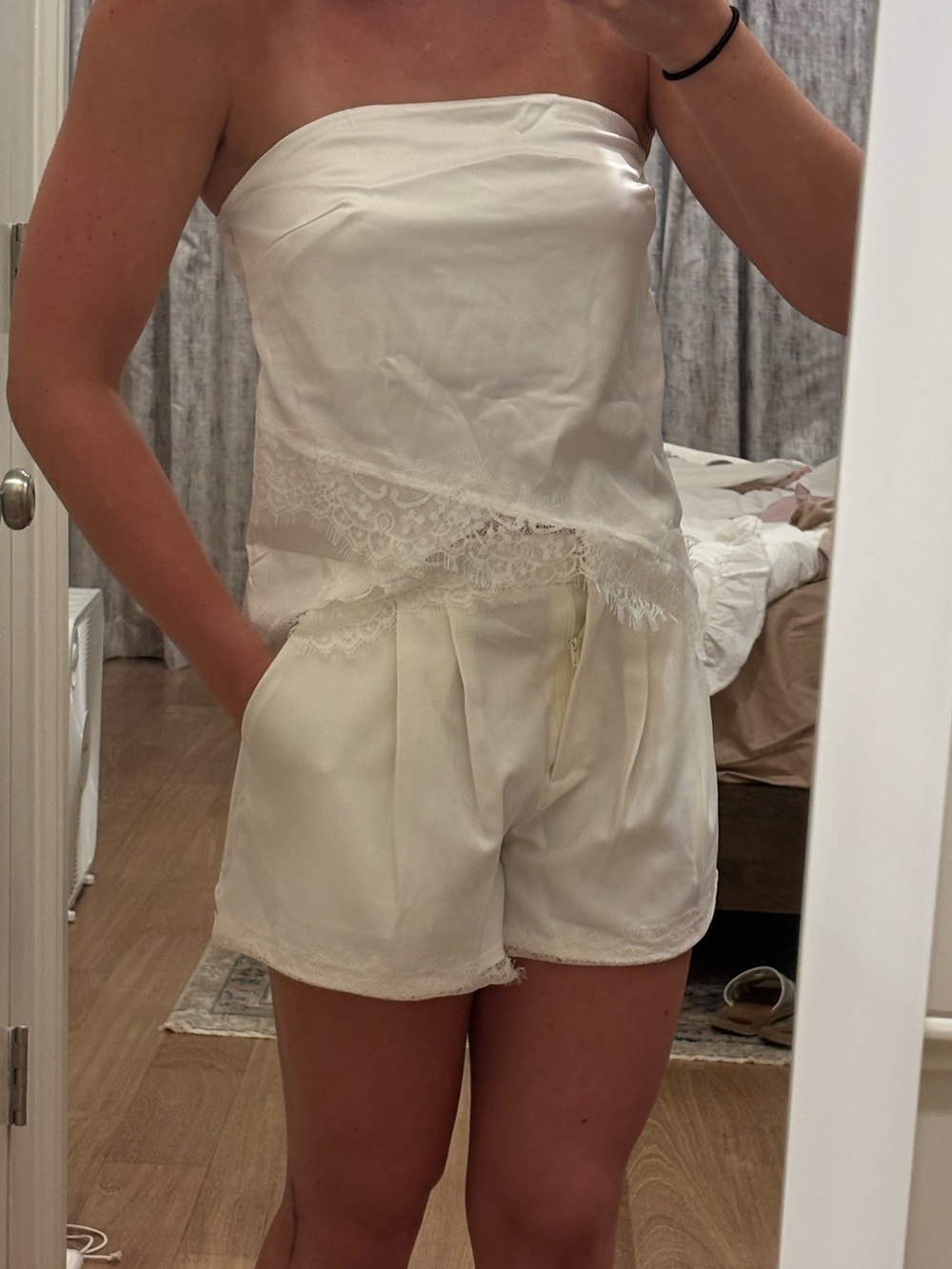 BRAND IS MISGUIDED
 white Lace Trim Satin Strapless Cami Top
